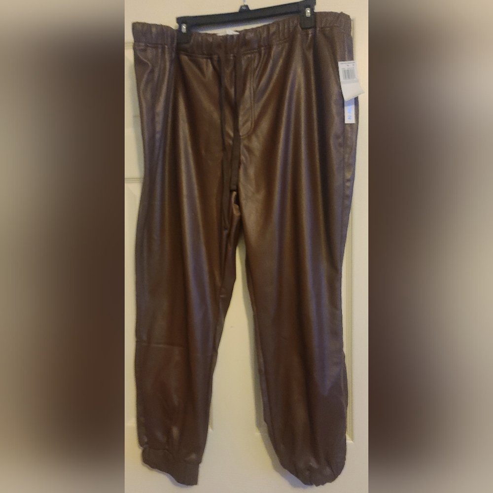 Women's Brown Faux Leather High-rise Jogger